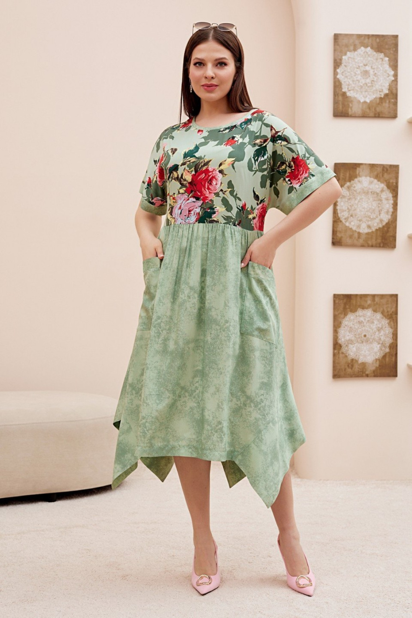 4725 Платья